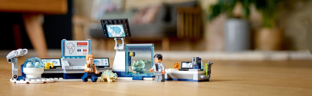 LEGO® Dr. Wus Labor: Ausbruch der Baby-Dinosaurier 75939