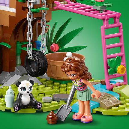 LEGO® Panda-Rettungsstation 41422