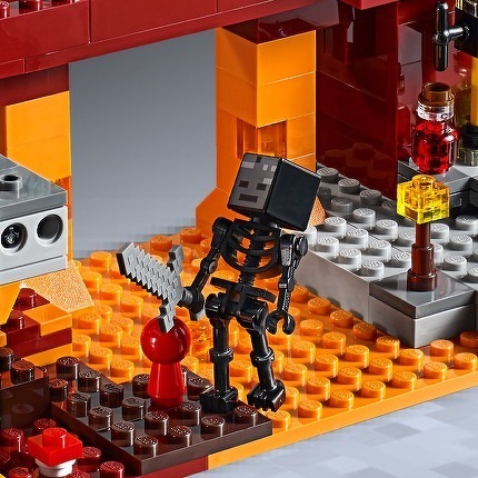 LEGO® Die Brücke 21154
