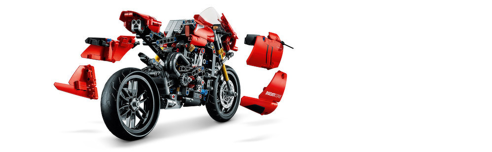 LEGO® Ducati Panigale V4 R 42107