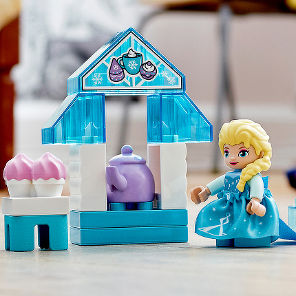 LEGO® Elsas und Olafs Eis-Café 10920
